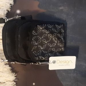 NWT phone purse crossbody leave design adjustable strap black 3 pockets